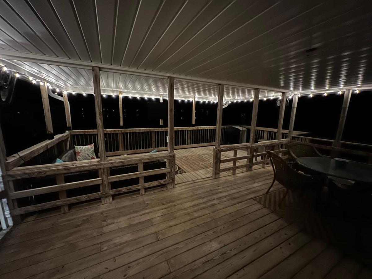 The Fifth Promise - A Cozy Lakehouse Retreat Chipley Exteriér fotografie